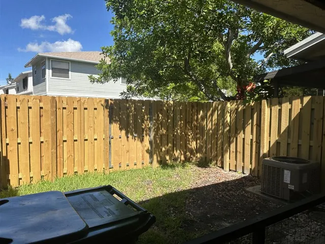 $360,000 | 621 Northwest 105th Way, Pembroke Pines, FL 33026