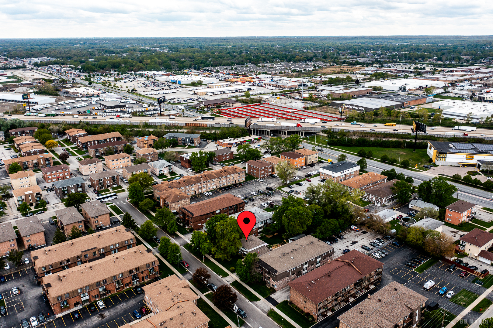 9826 Nottingham Avenue Chicago Ridge, IL 60415 - Photo 34 of 35 an aerial view of a city