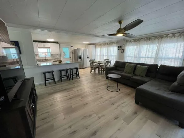 $159,900 | 5440 Pineland Avenue, Port Orange, FL 32127