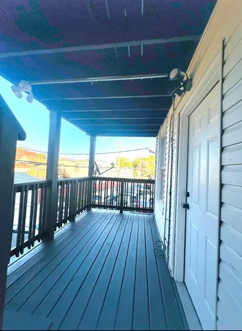 $1,700 | 5714 West Grand Avenue, Unit 2R, Chicago, IL 60639