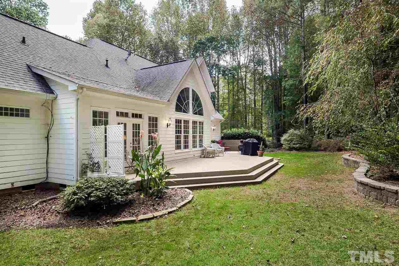 8129 Hawkshead Road Wake Forest, NC 27587 - Photo 18 of 23 lovely landscaping