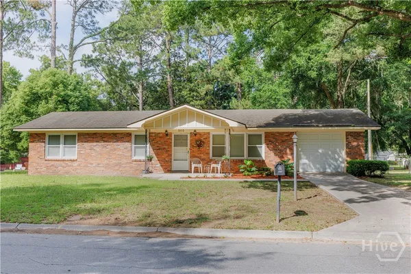 $299,900 | 503 Dyches Drive, Savannah, GA 31406