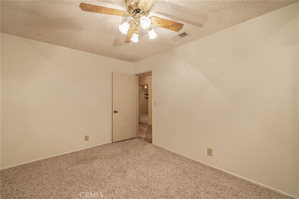 19459 Shasta Road Apple Valley, CA 92307 - Photo 44 of 64