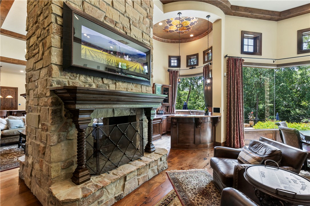 3323 Emory Oak Drive Bryan, TX 77807 - Photo 12 of 50 Bar Area