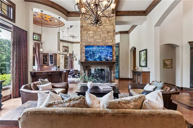 $3,850,000 | 3323 Emory Oak Drive, Bryan, TX 77807