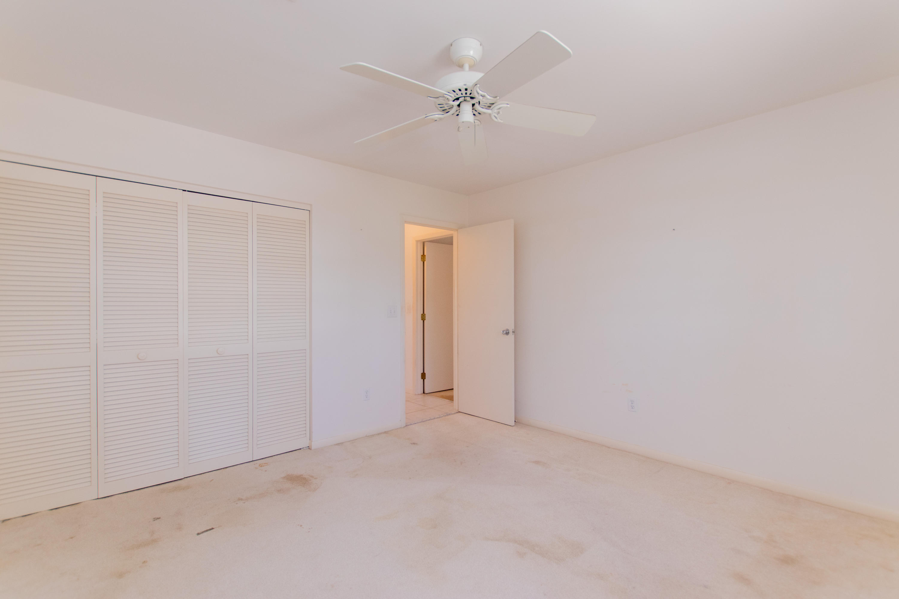 28531 Dirk Road Summerland Key, FL 33042 - Photo 27 of 45 Guest Bedroom