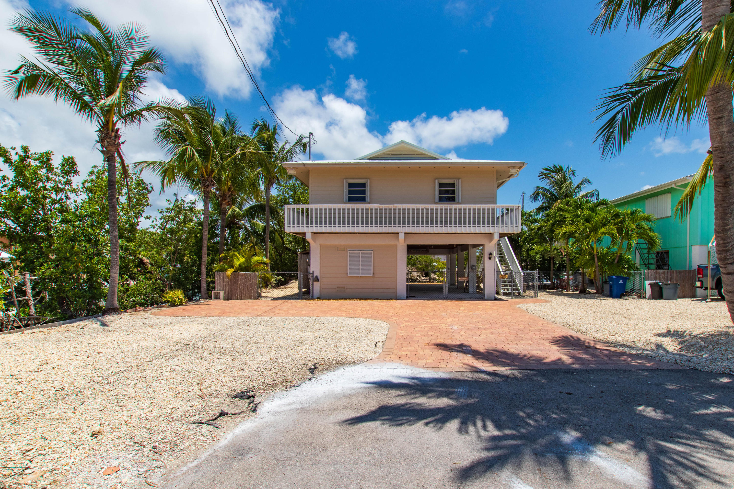 28531 Dirk Road Summerland Key, FL 33042 - Photo 6 of 45 Front View