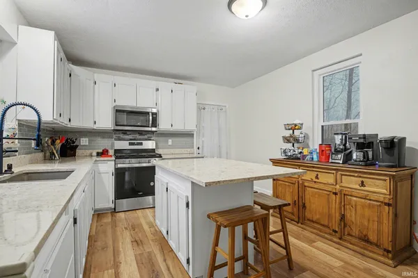 $334,900 | 57072 County Road 13, Elkhart, IN 46516
