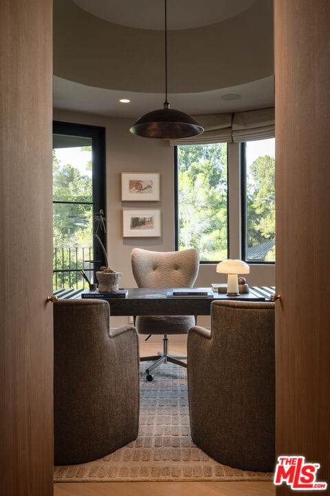 1122 La Altura Road Beverly Hills, CA 90210 - Photo 22 of 44