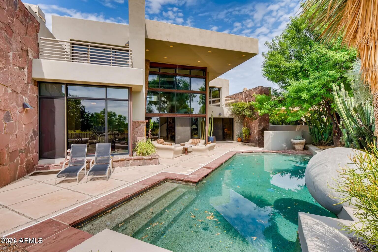 7475 East Gainey Ranch Road, Unit 26 Scottsdale, AZ 85258 - Photo 4 of 25 Private Pool and Spa in Backyard.