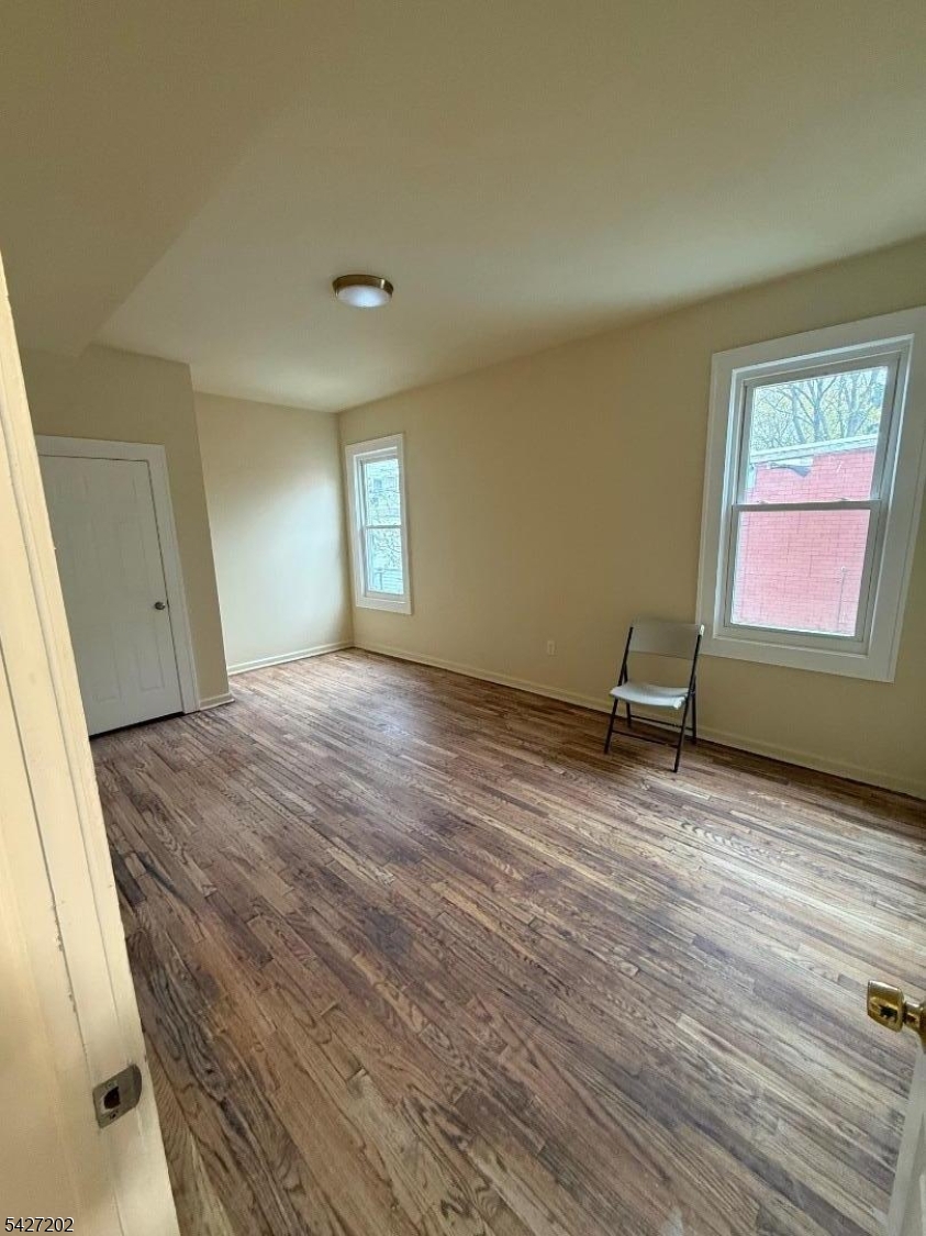 149 Scheerer Avenue, Unit 2 Newark, NJ 07112 - Photo 7 of 11