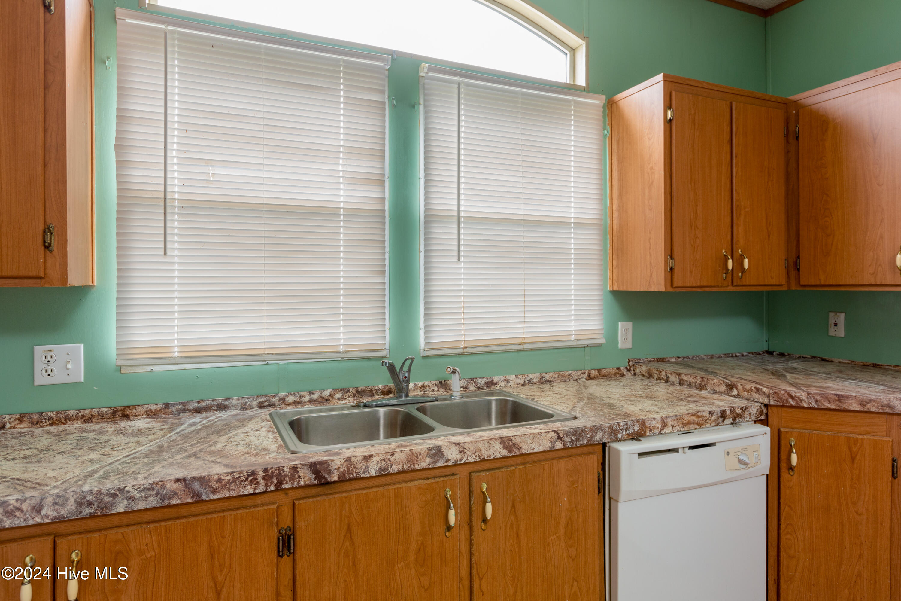 98 Sand Hill Loop Road Elizabethtown, NC 28337 - Photo 11 of 31 98 Sandhill Loop Rd11