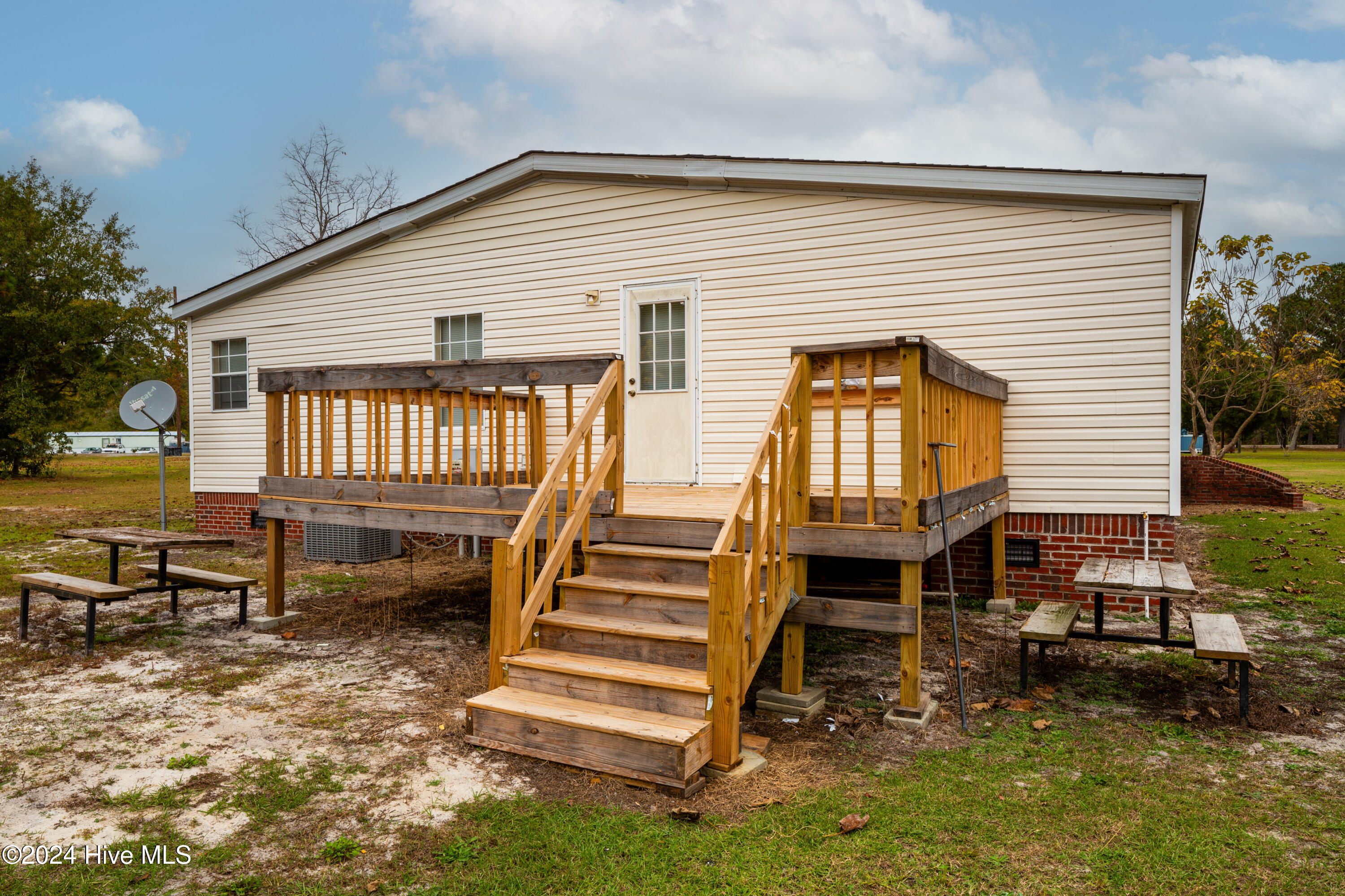 98 Sand Hill Loop Road Elizabethtown, NC 28337 - Photo 28 of 31 98 Sandhill Loop Rd29