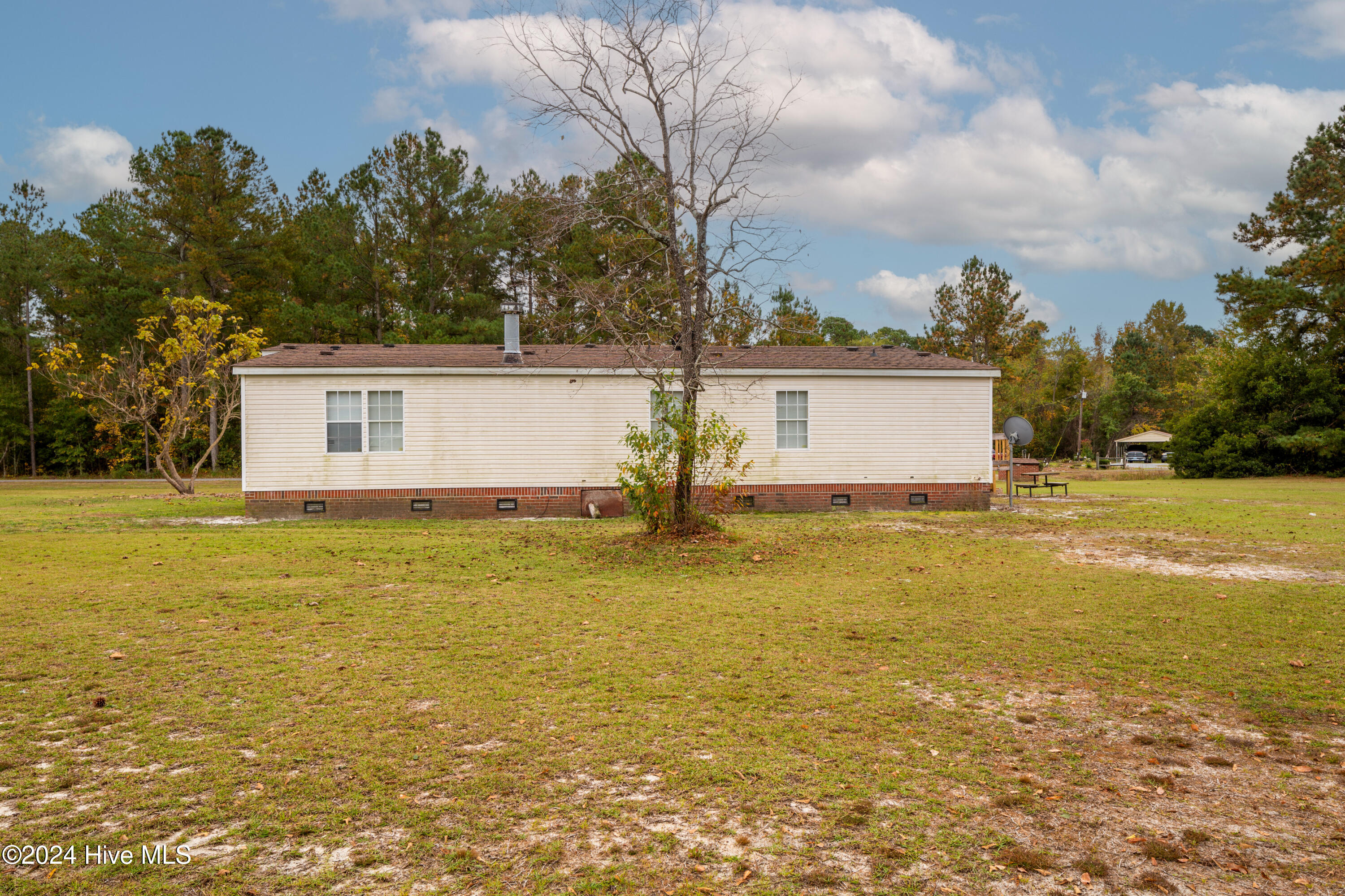 98 Sand Hill Loop Road Elizabethtown, NC 28337 - Photo 30 of 31 98 Sandhill Loop Rd31