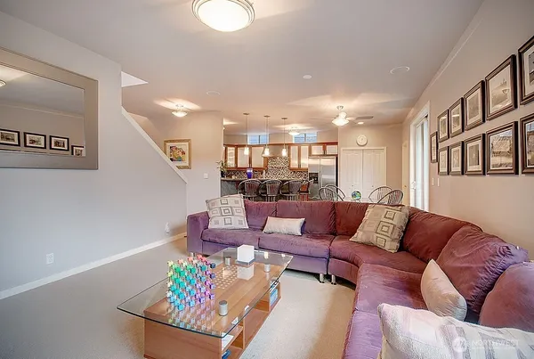 $4,250 | 6453 193rd Place Northeast, Redmond, WA 98052