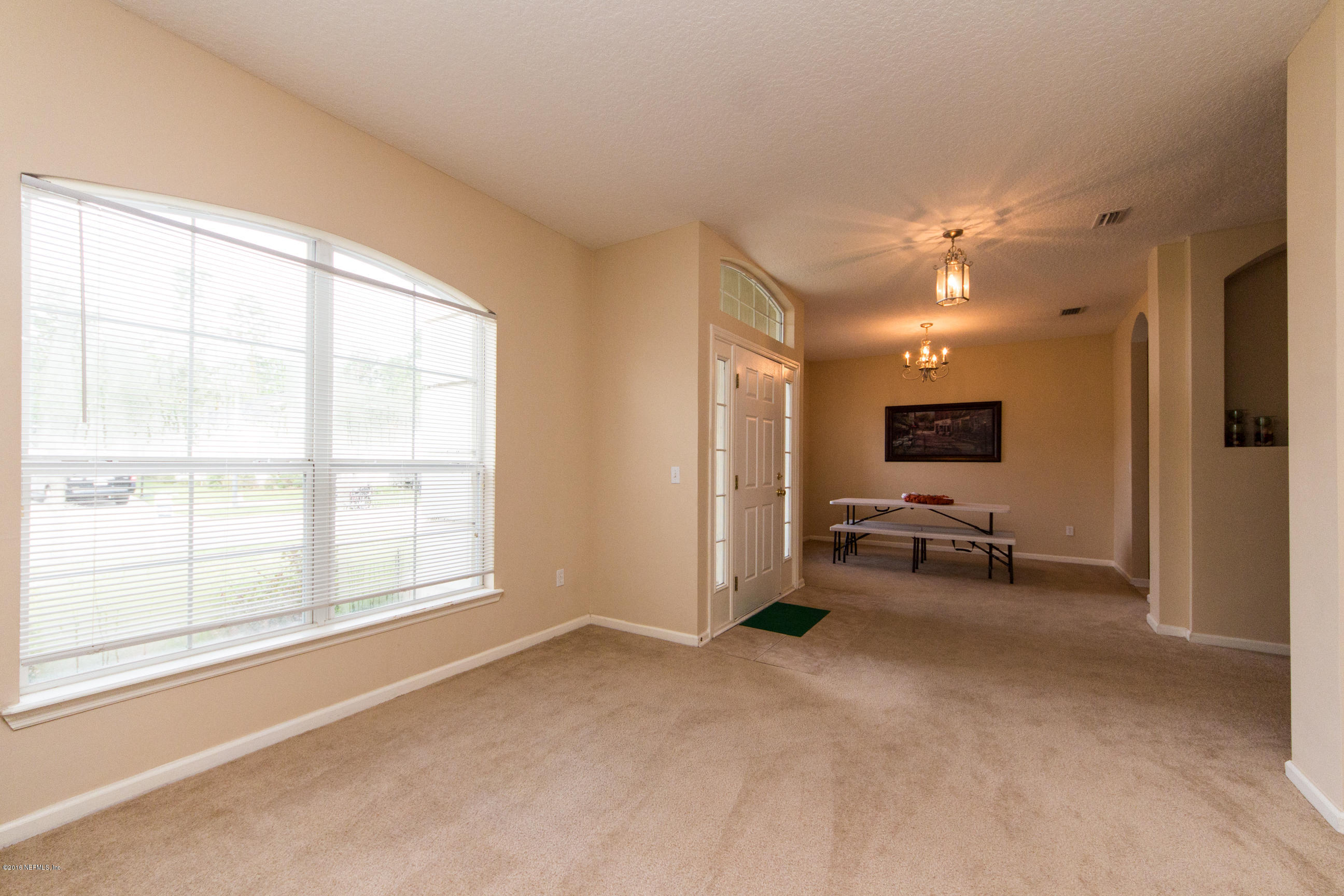 14535 Millhopper Road Jacksonville, FL 32258 - Photo 8 of 40 Living View 2