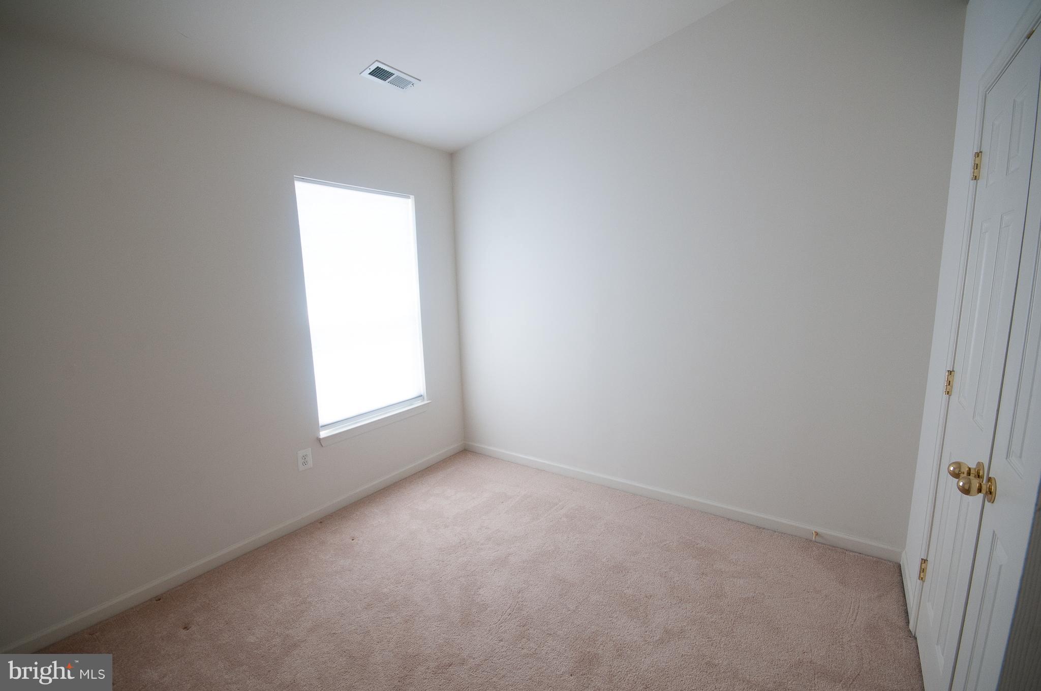 7116 Silverleaf Oak Road, Unit 230 Elkridge, MD 21075 - Photo 13 of 30 Bedroom