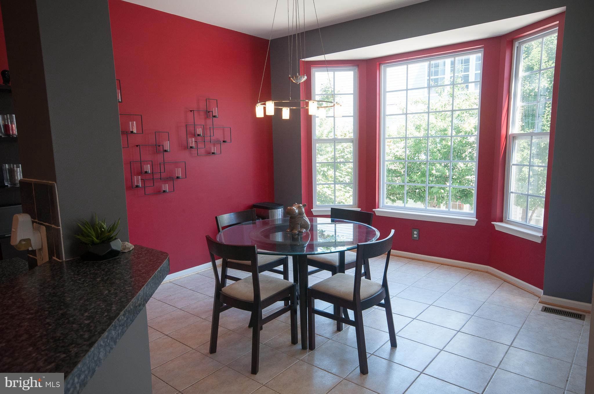 7116 Silverleaf Oak Road, Unit 230 Elkridge, MD 21075 - Photo 5 of 30 Dining Room