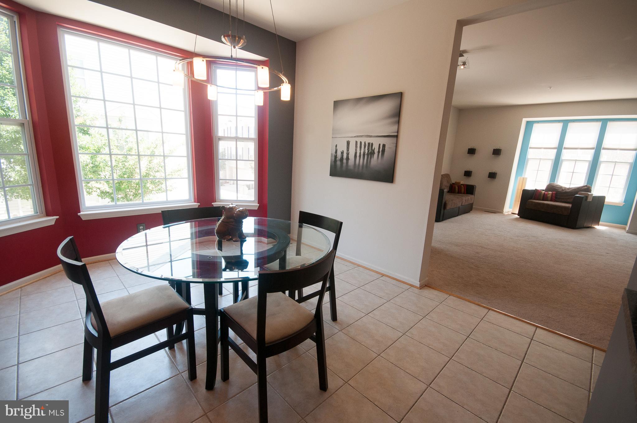 7116 Silverleaf Oak Road, Unit 230 Elkridge, MD 21075 - Photo 6 of 30 Dining Room