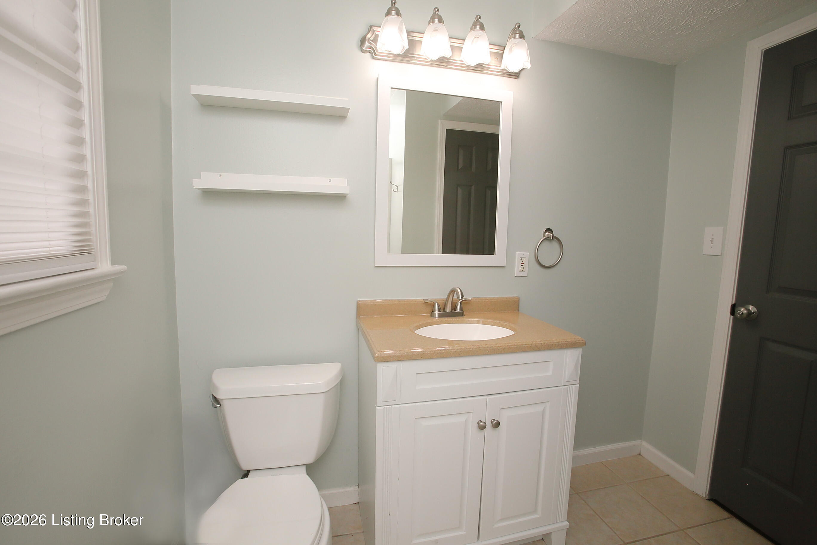 10110 St Rene Road Louisville, KY 40299 - Photo 24 of 47 Downstairs full bath
