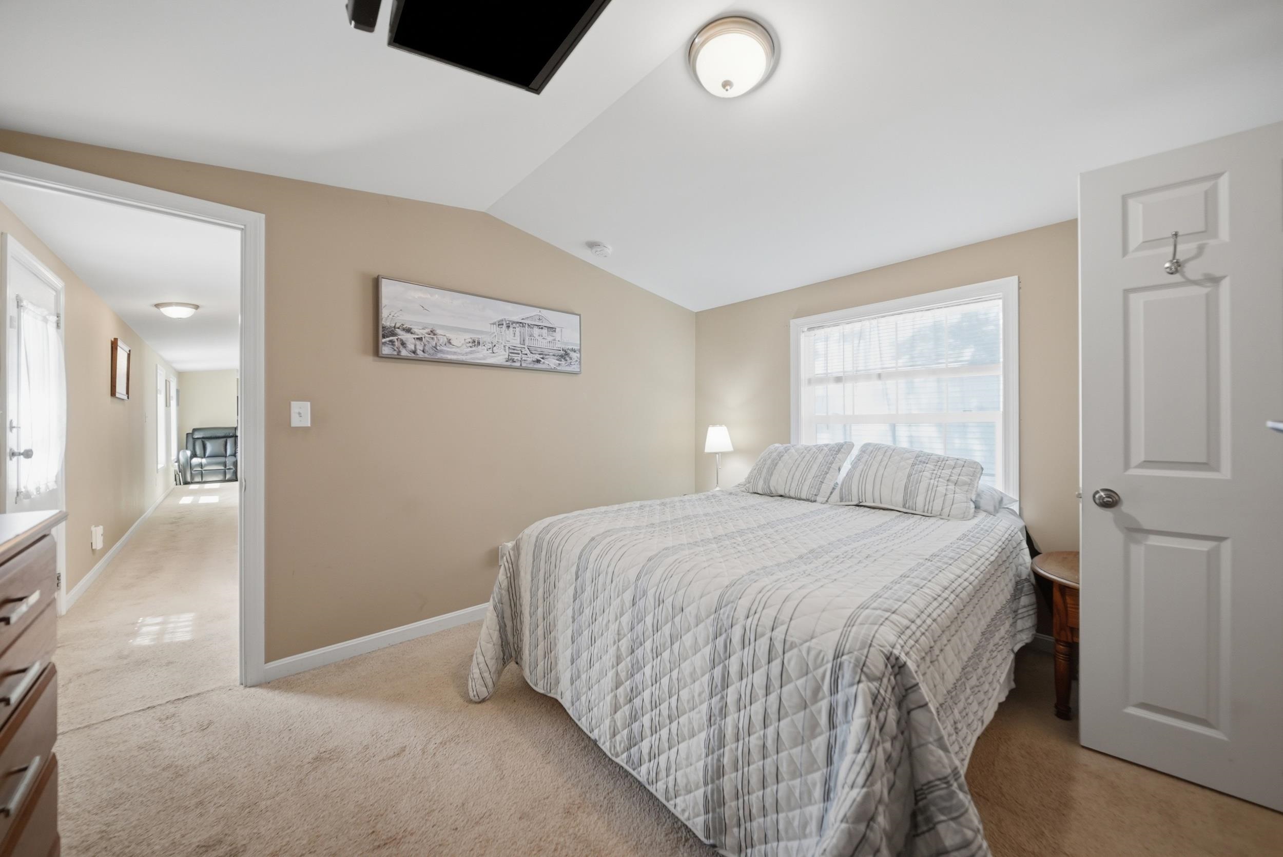 20 Black Forest Road North Hampton, NH 03862 - Photo 17 of 33