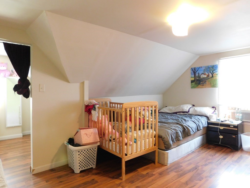 8 Washington Street Springfield, MA 01108 - Photo 18 of 29