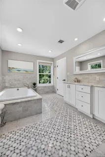 $3,150,000 | 261 Harbor Road, Cold Spring Harbor, NY 11724