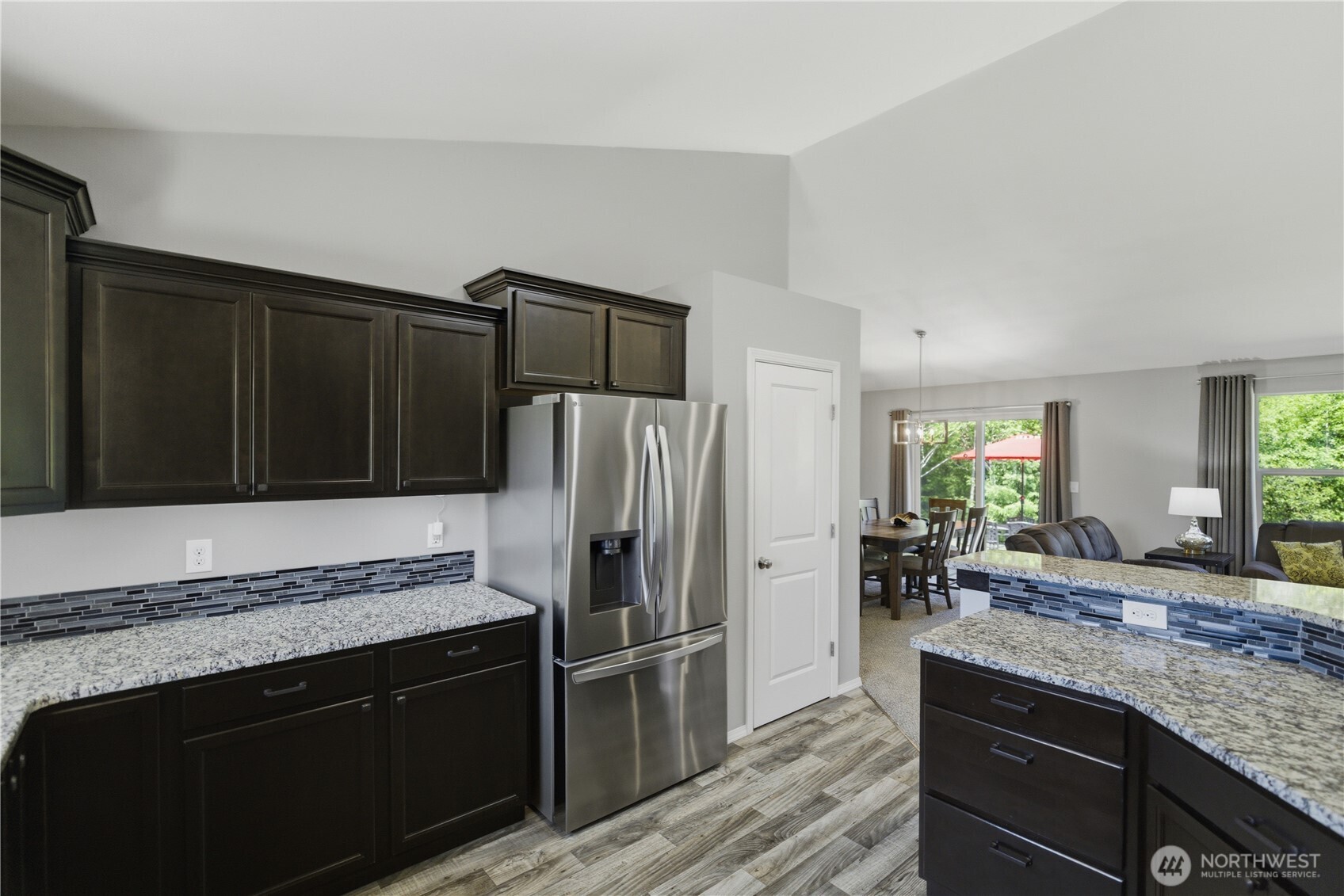 40 Sandtrap Lane Aberdeen, WA 98520 - Photo 8 of 40