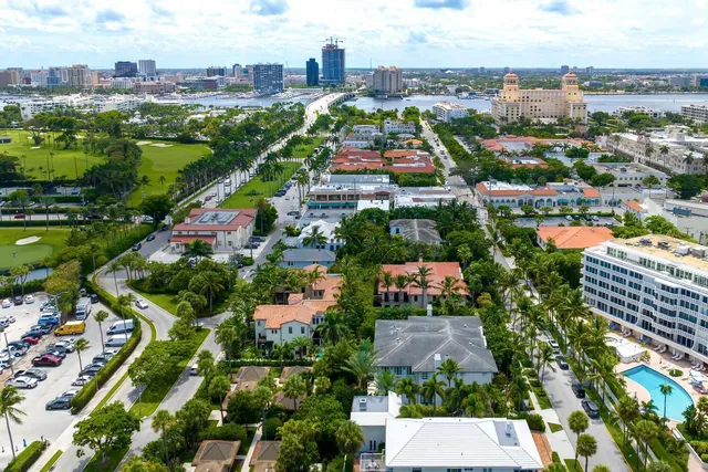 $13,850,000 | 160 Sunset Avenue, Palm Beach, FL 33480