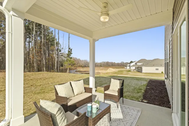 $309,900 | 189 Pecan Vly Way, Four Oaks, NC 27524