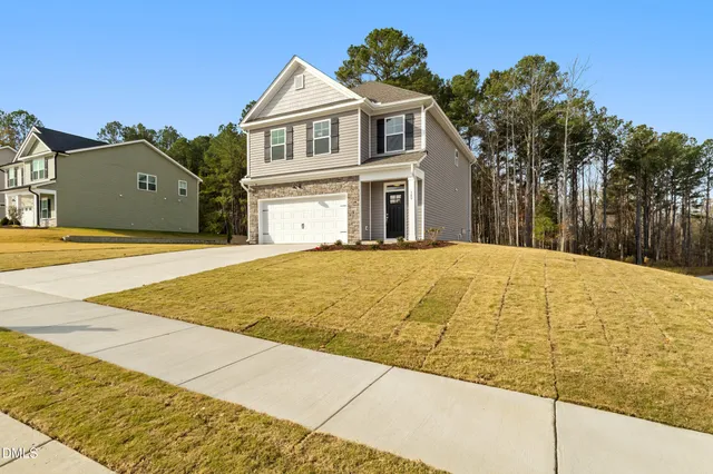 $309,900 | 189 Pecan Vly Way, Four Oaks, NC 27524