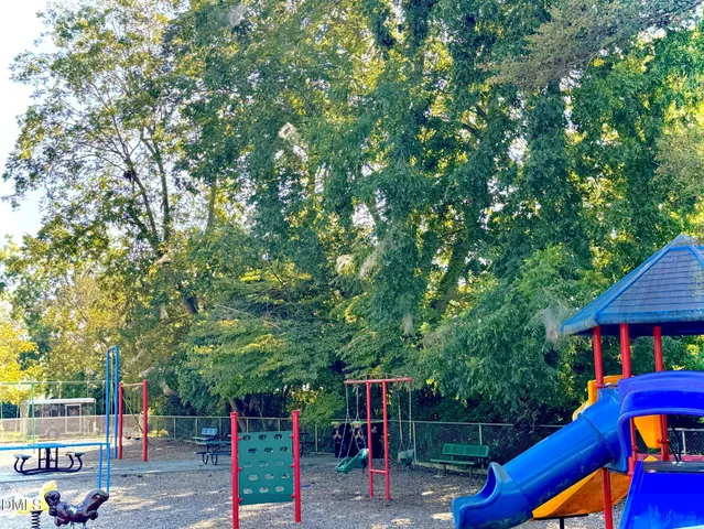 $309,900 | 189 Pecan Vly Way, Four Oaks, NC 27524