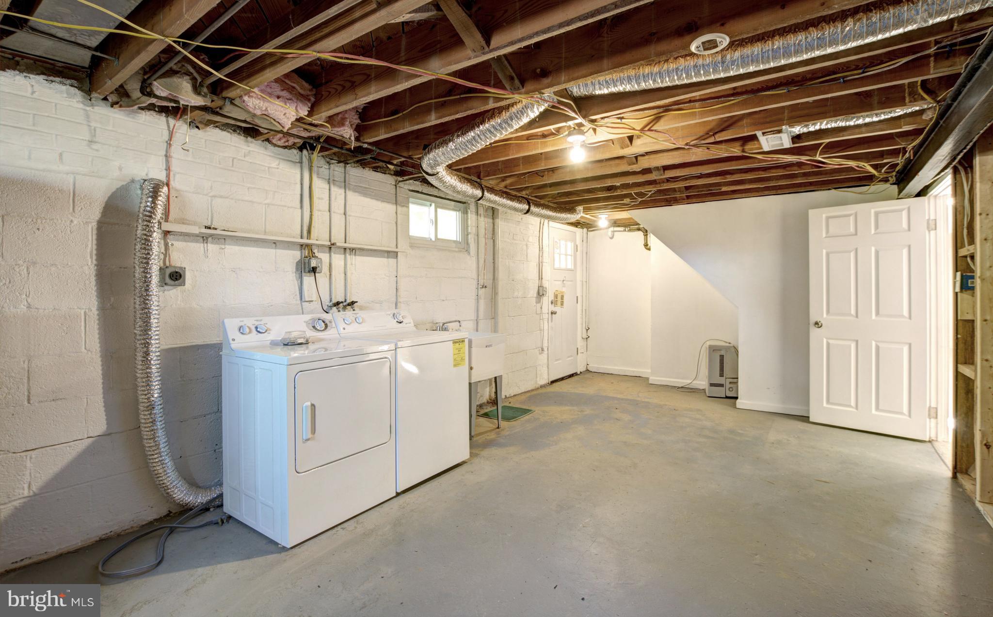 5903 Brunswick Street Springfield, VA 22150 - Photo 22 of 22 Interior (General)