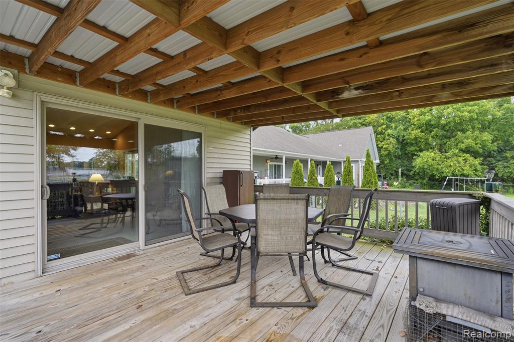 9210 Newburgh Road Livonia, MI 48150 - Photo 19 of 27