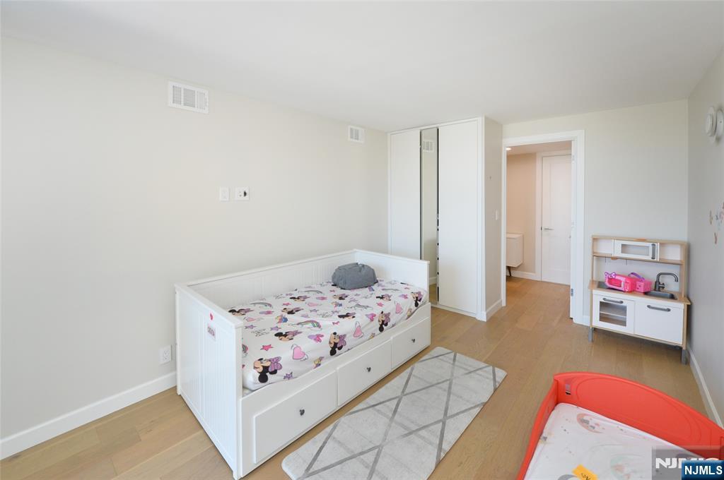 1055 River Road, Unit 310 Edgewater, NJ 07020 - Photo 16 of 37