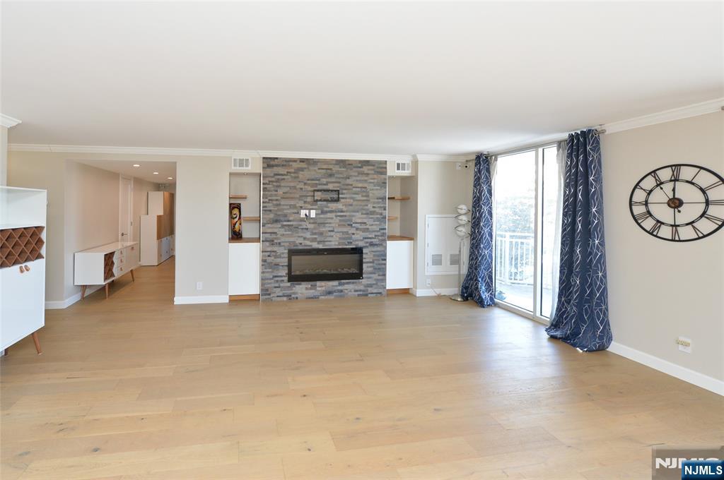 1055 River Road, Unit 310 Edgewater, NJ 07020 - Photo 2 of 37