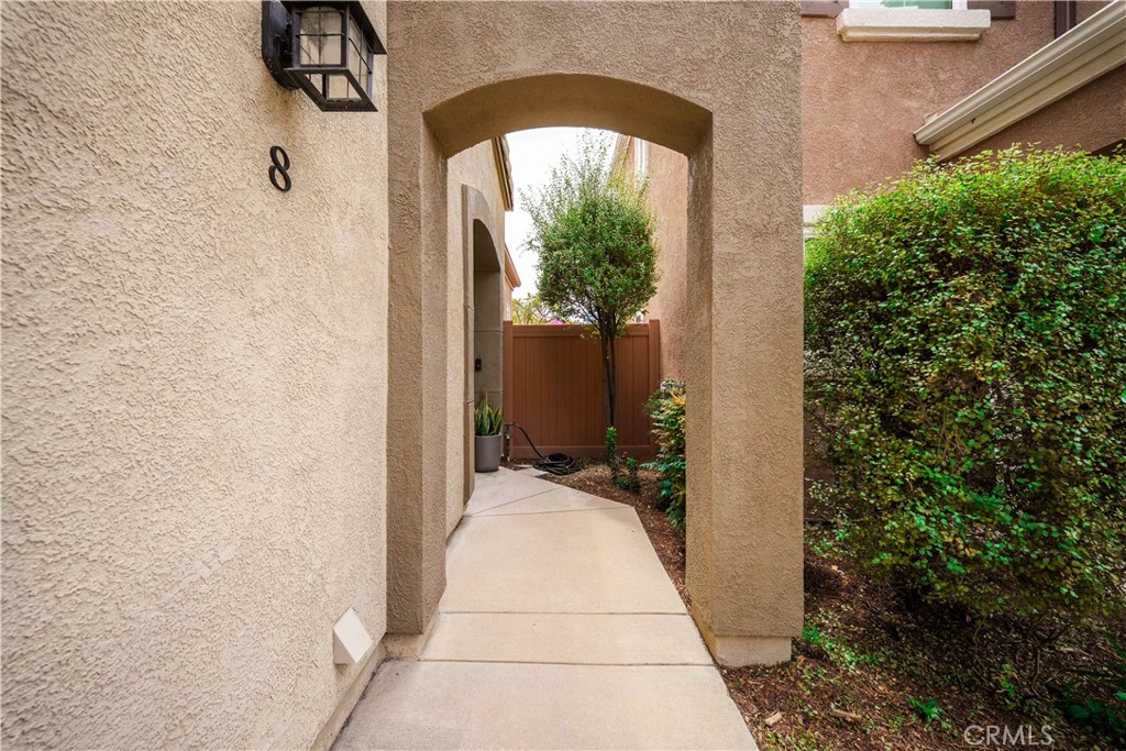 8 Rue Du Parc Lake Forest, CA 92610 - Photo 3 of 49