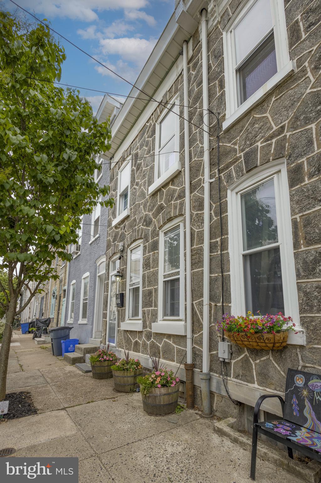 3824 Sharp Street Philadelphia, PA 19127 - Photo 3 of 27