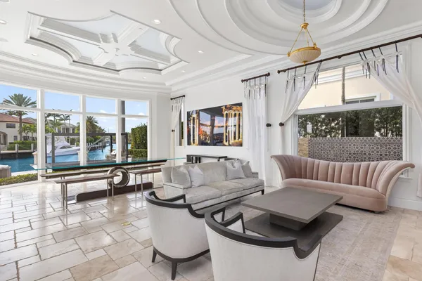 $8,495,000 | 3201 Northeast 27th Avenue, Lighthouse Point, FL 33064