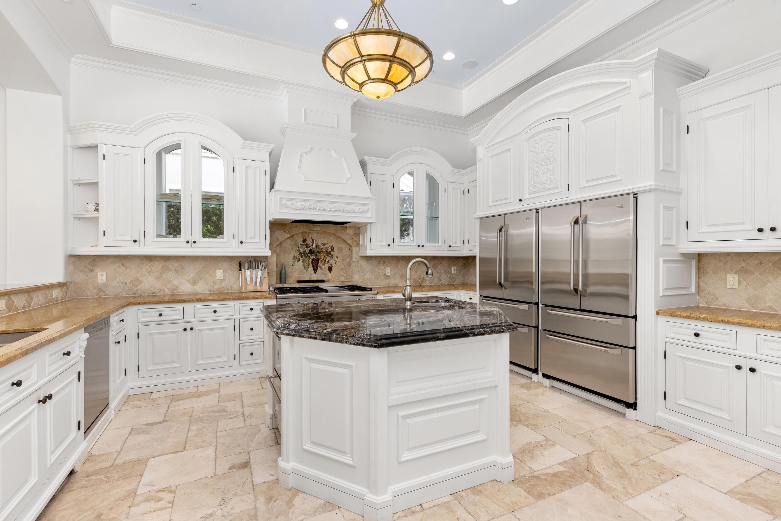 3201 Northeast 27th Avenue Lighthouse Point, FL 33064 - Photo 18 of 66 Kitchen 1