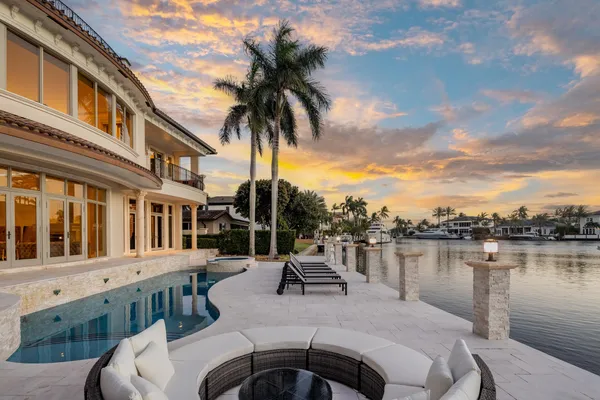 $8,495,000 | 3201 Northeast 27th Avenue, Lighthouse Point, FL 33064