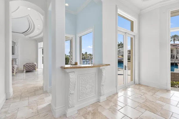 $8,495,000 | 3201 Northeast 27th Avenue, Lighthouse Point, FL 33064