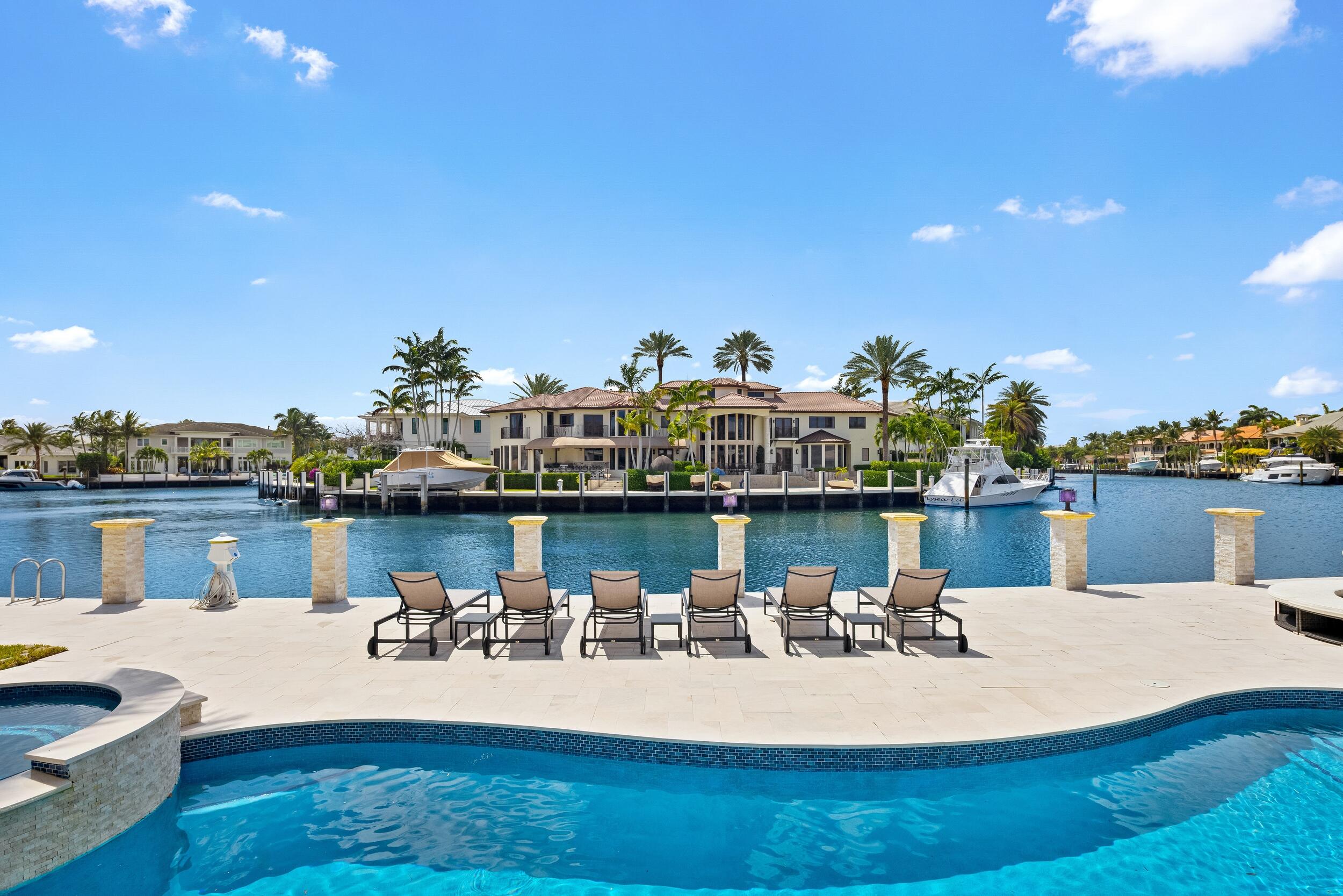3201 Northeast 27th Avenue Lighthouse Point, FL 33064 - Photo 23 of 66 Pool 2