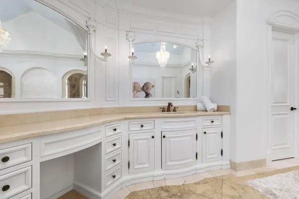 $8,495,000 | 3201 Northeast 27th Avenue, Lighthouse Point, FL 33064