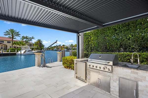 $8,495,000 | 3201 Northeast 27th Avenue, Lighthouse Point, FL 33064