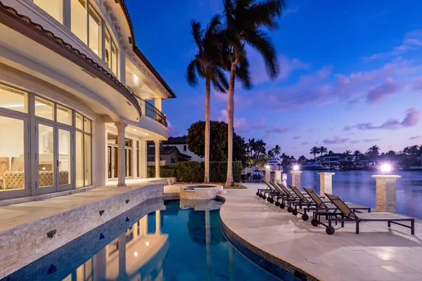 $8,495,000 | 3201 Northeast 27th Avenue, Lighthouse Point, FL 33064
