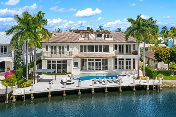 $8,495,000 | 3201 Northeast 27th Avenue, Lighthouse Point, FL 33064