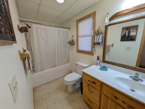 $384,900 | 183 Ray-Mar Acres Drive, Murphy, NC 28906