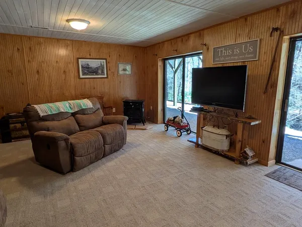 $384,900 | 183 Ray-Mar Acres Drive, Murphy, NC 28906