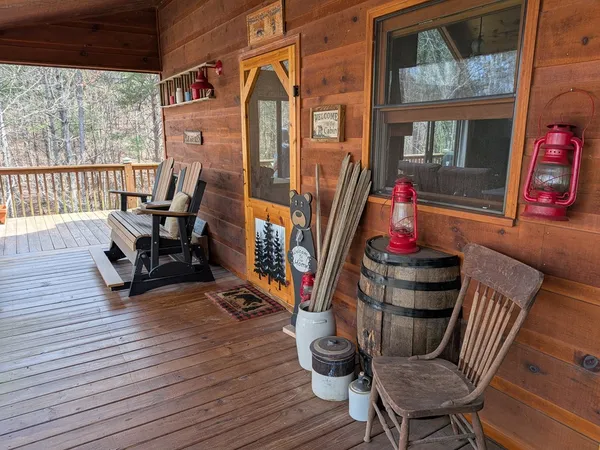 $384,900 | 183 Ray-Mar Acres Drive, Murphy, NC 28906